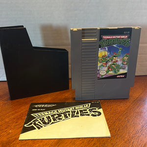 Nintendo Entertainment System (NES): Teenage Mutant Ninja Turtles
