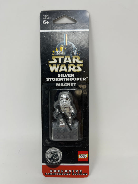 LEGO Star Wars Exclusive Anniversary Edition “Silver Stormtrooper” Magnet Minifigure