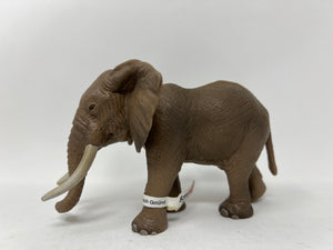 Retired Schleich African Elephant  Male from 2004 #14341