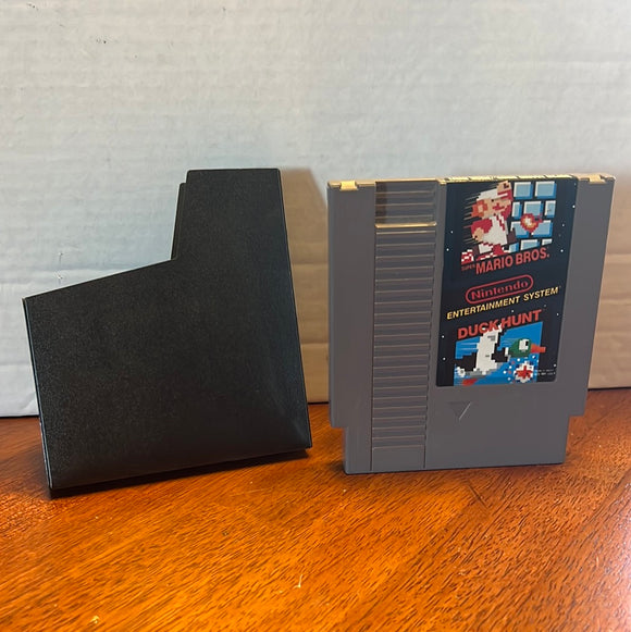 Nintendo Entertainment System (NES): Super Mario Bros. / Duck Hunt