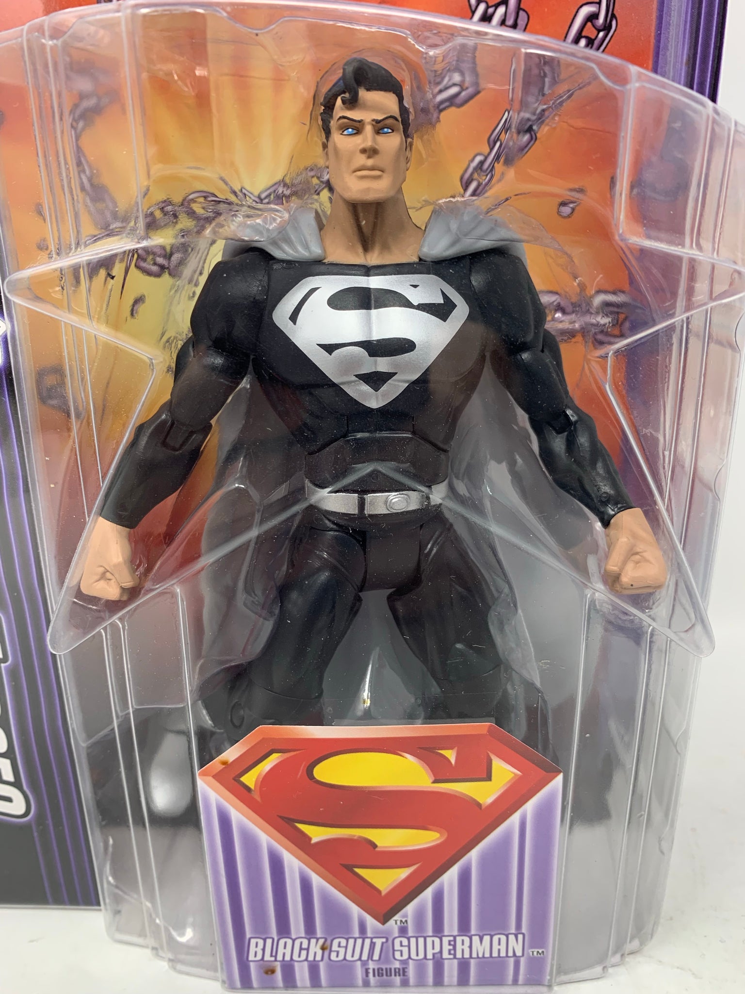 Superman Black Suit Details Revealed for Snyder Cut